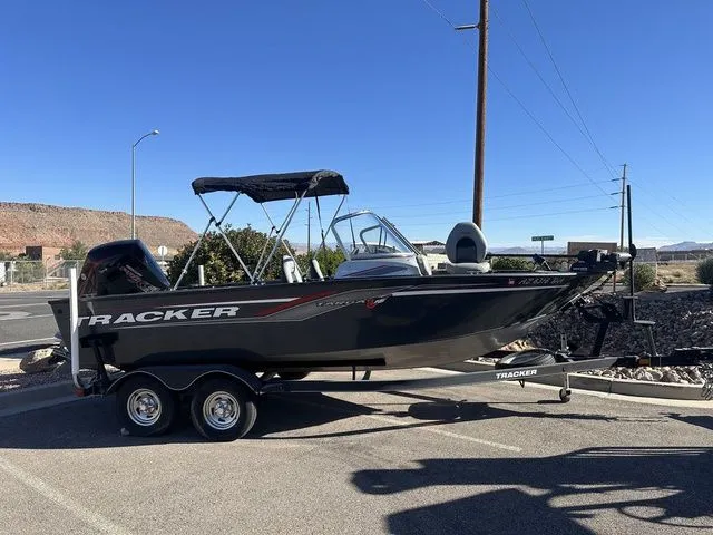 Slide: The Image of Tracker Targa V-18 Combo 2019 - 7