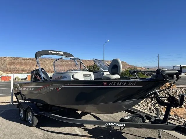 Slide: The Image of Tracker Targa V-18 Combo 2019 - 8