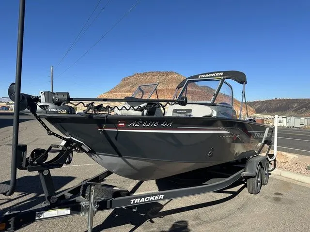 Slide: The Image of Tracker Targa V-18 Combo 2019 - 9