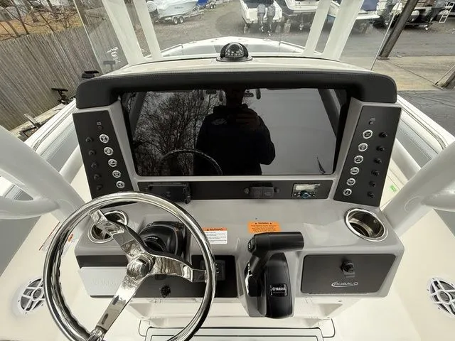 Slide: The Image of Robalo R232 Explorer 2026 - 12