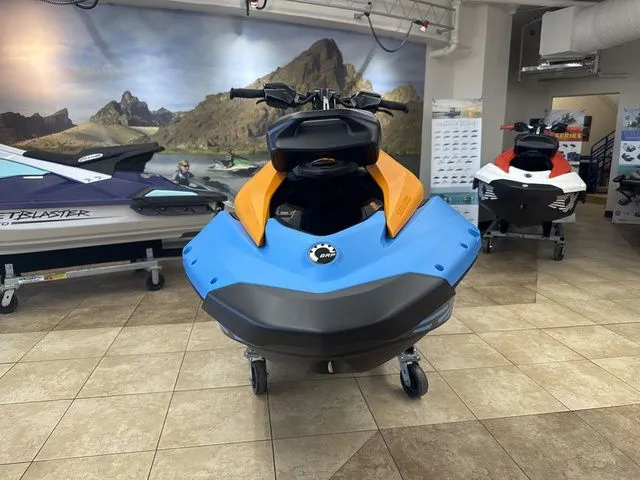 Slide: The Image of Sea-Doo Spark Trixx for 1 2026 - 8
