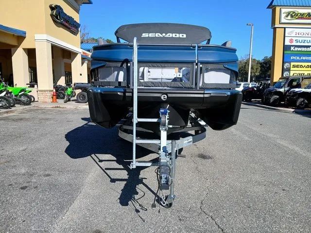 Slide: The Image of Sea-Doo Switch Cruise 21 2026 - 12