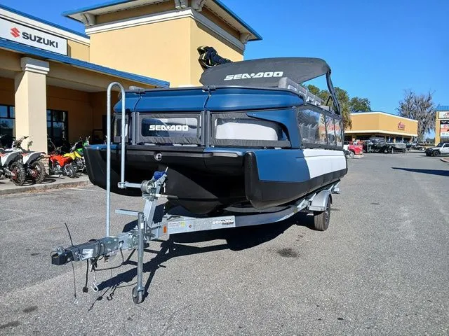 Slide: The Image of Sea-Doo Switch Cruise 21 2026 - 14