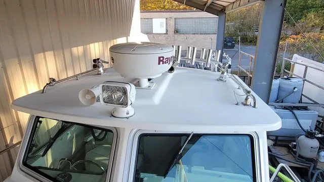 Slide: The Image of Parker Marine 2820 XLD SC 2010 - 14