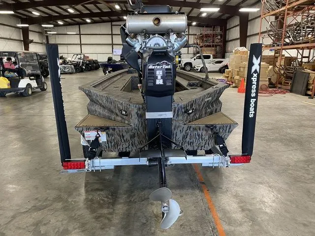 Slide: The Image of Xpress Bayou 18V 2026 - 6