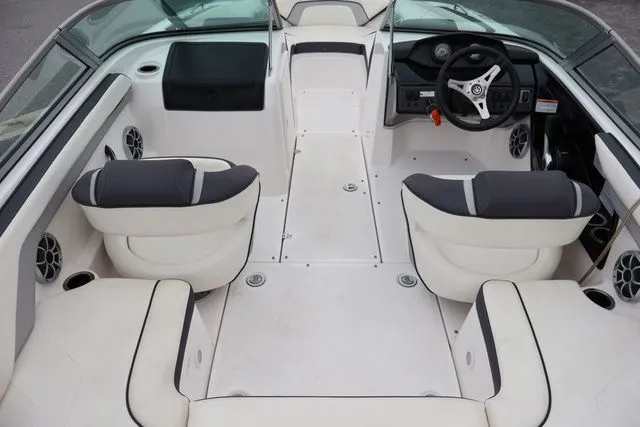 Slide: The Image of Yamaha SX192 - White - Galv. 2016 - 11