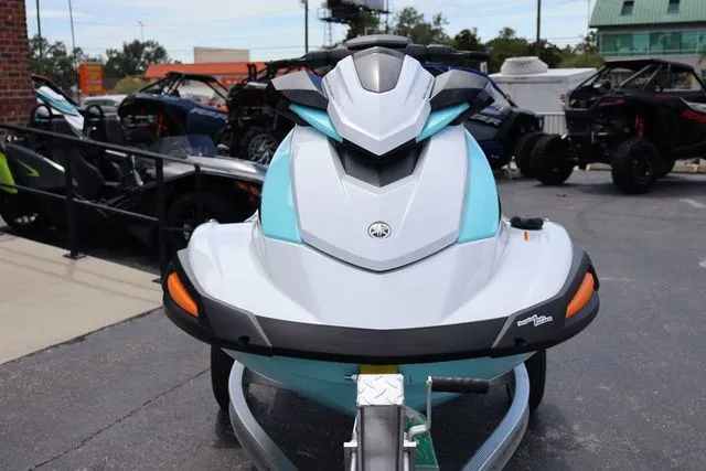 Slide: The Image of Yamaha VX-WHITE/MINT 2026 - 10