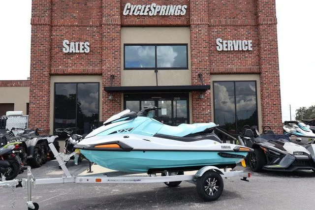 Slide: The Image of Yamaha VX-WHITE/MINT 2026 - 3