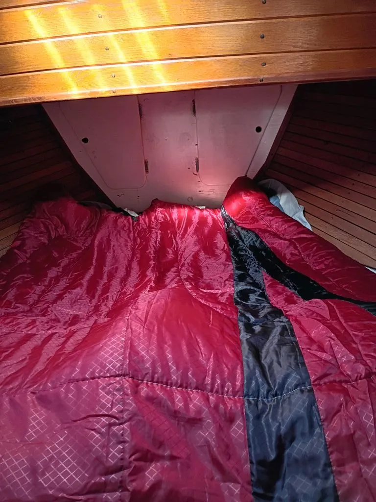 Slide: The Image of Westsail 32 Cutter 1977 - 11