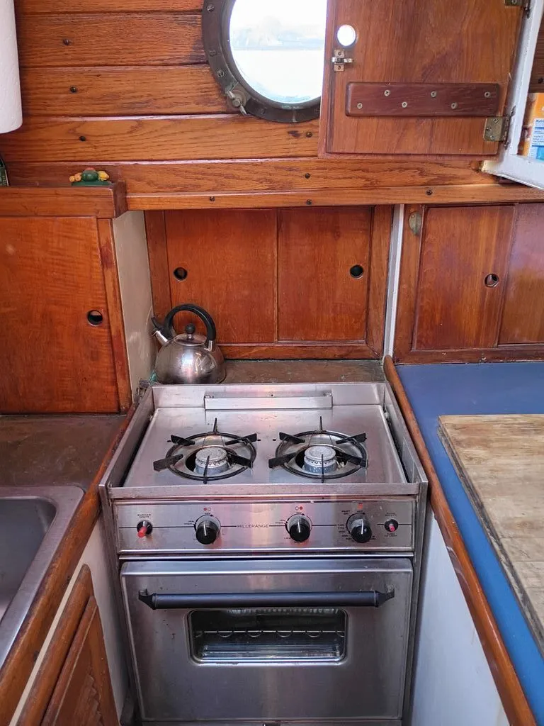 Slide: The Image of Westsail 32 Cutter 1977 - 5