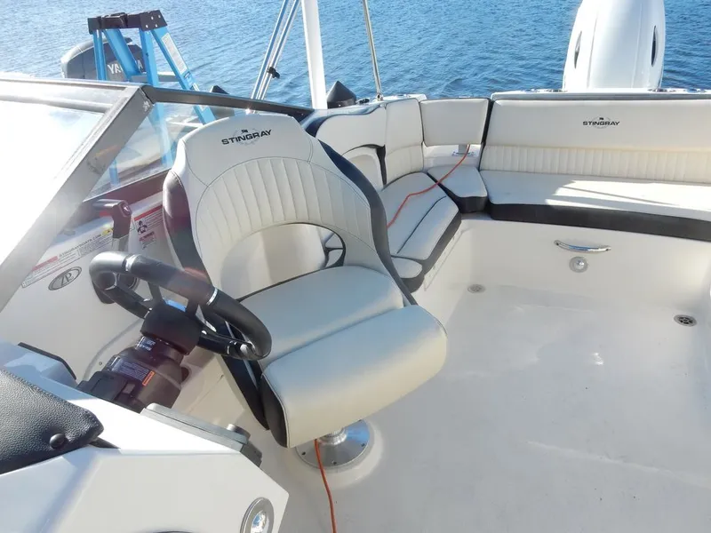 Slide: The Image of Stingray DC211 2023 - 11