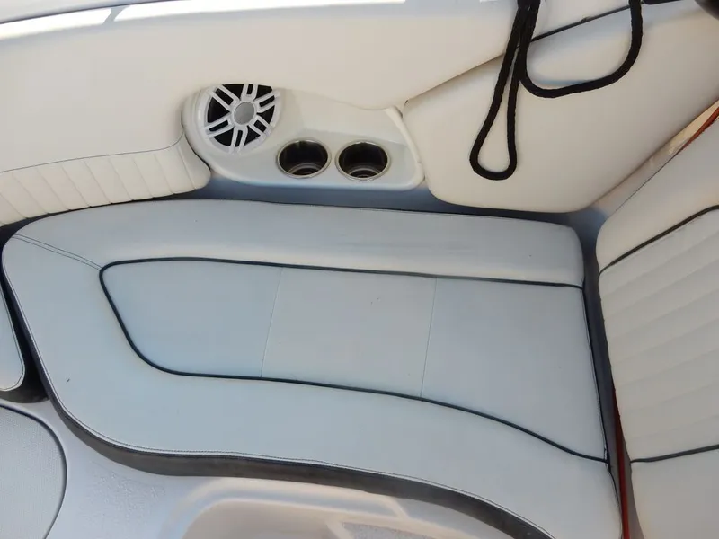 Slide: The Image of Stingray DC211 2023 - 18