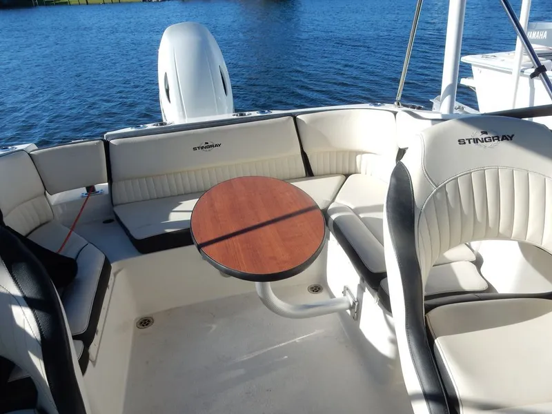 Slide: The Image of Stingray DC211 2023 - 9