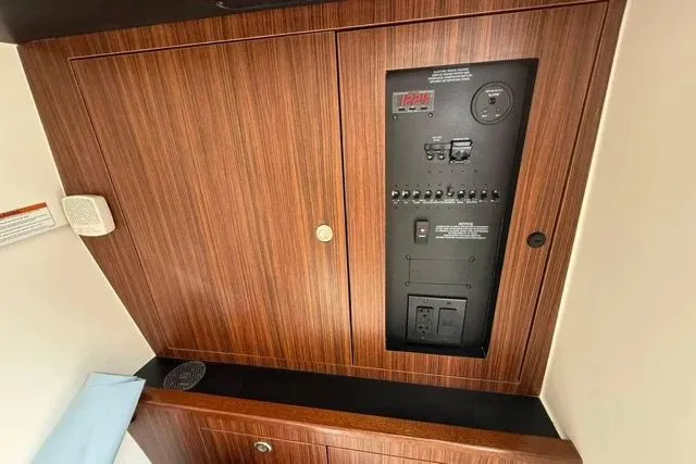 Slide: The Image of Pursuit DC 326 Dual Console 2023 - 22