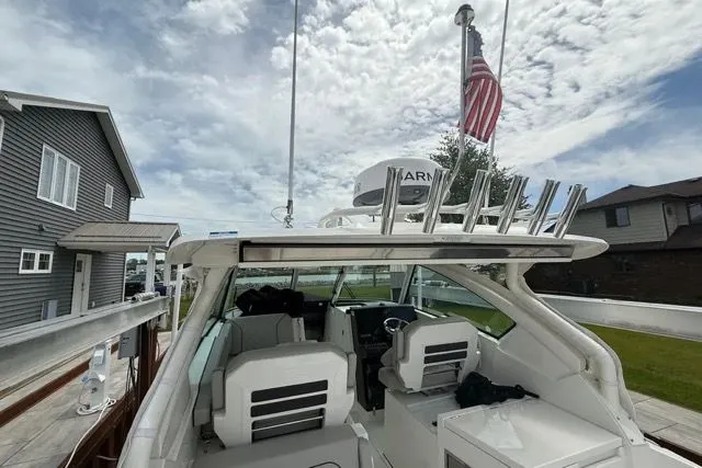 Slide: The Image of Pursuit DC 326 Dual Console 2023 - 8