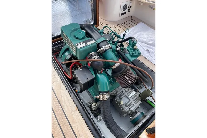 Slide: The Image of Engine of 2001 Wajer Captain's Launch 7m, showcasing detailed mechanical components. - 19