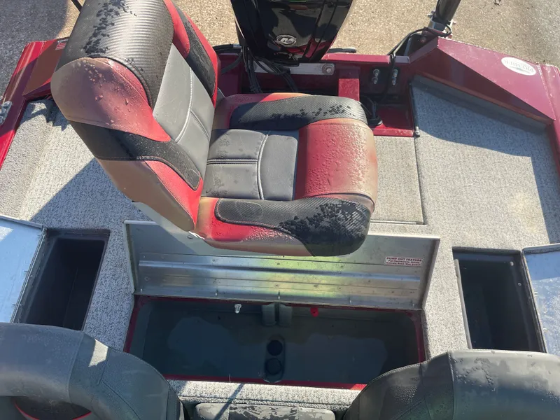 Slide: The Image of Tracker Pro Team 175 2022 - 15