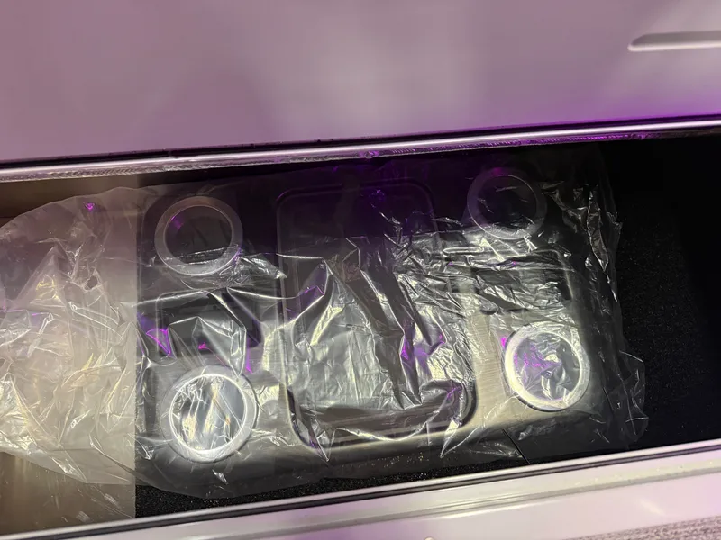 Slide: The Image of Tahoe Grand Tahoe 400HP Elite Windshield 2585 Tritoon Mercury V10 2026 - 48