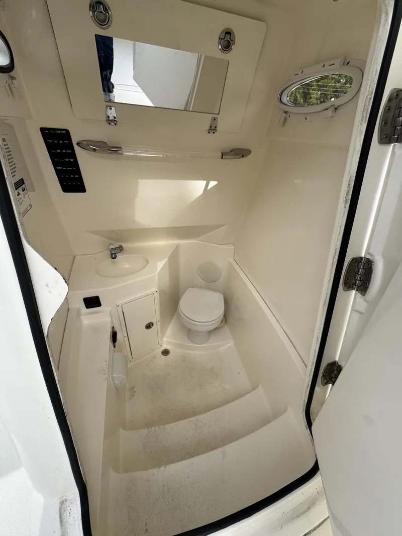 Slide: The Image of Cobia 280 Center Console 2020 - 11