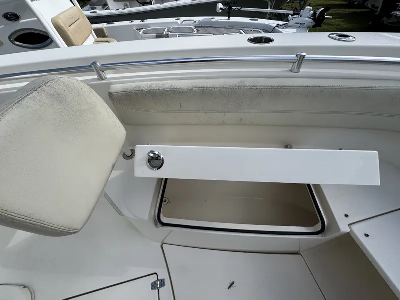 Slide: The Image of Cobia 280 Center Console 2020 - 27