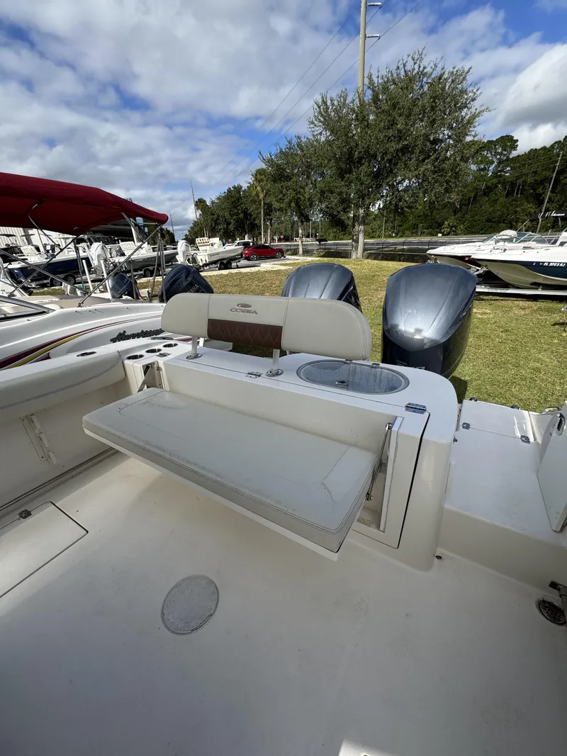 Slide: The Image of Cobia 280 Center Console 2020 - 45
