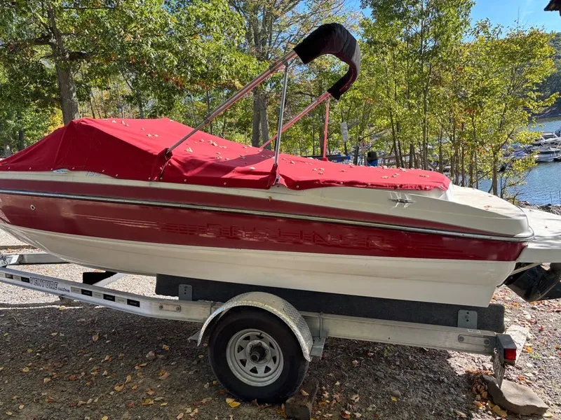 Slide: The Image of Bayliner 195 Bowrider 2012 - 6