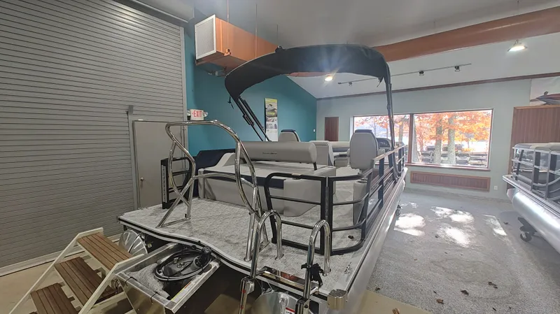 Slide: The Image of South Bay 224UL LE 2.75 2026 - 3