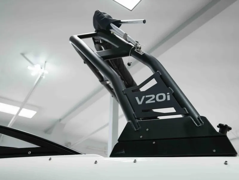 Slide: The Image of Bayliner V20i 2026 - 22