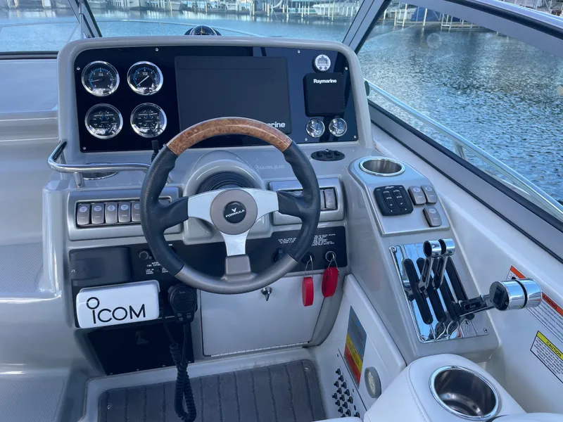 Slide: The Image of Formula 34 Performance Cruiser 2008 - 10