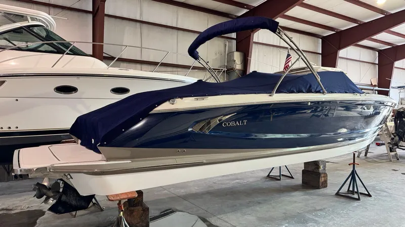 Slide: The Image of Cobalt A28 2013 - 1