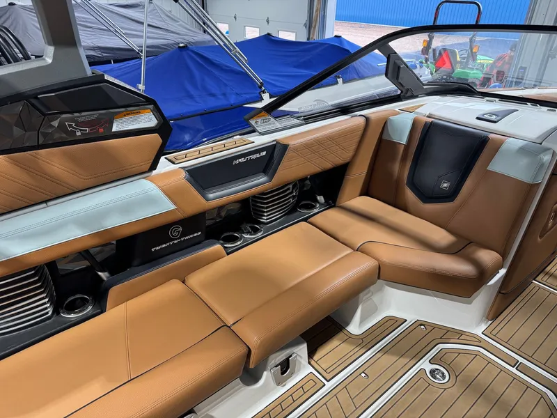 Slide: The Image of Nautique G23 2019 - 15