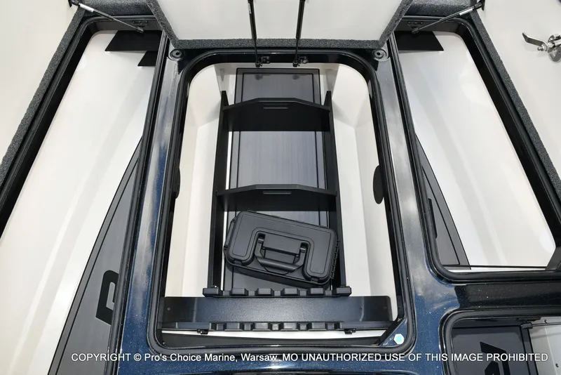 Slide: The Image of Ranger Z520R 2023 - 62