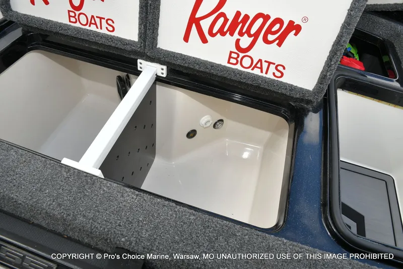 Slide: The Image of Ranger Z520R 2023 - 70