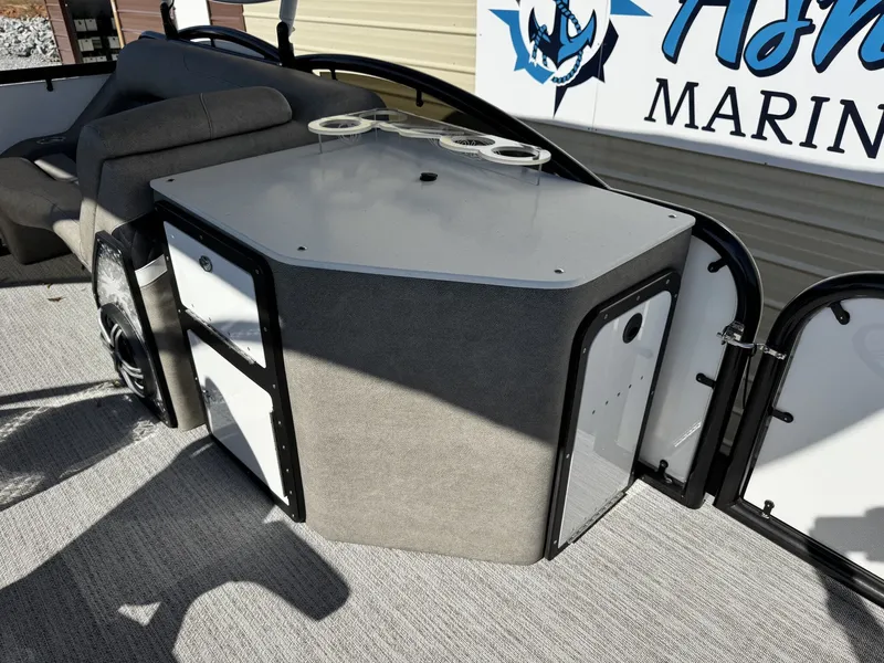 Slide: The Image of Aloha PARADISE 230 ARCH SPORT TOWER 2026 - 6