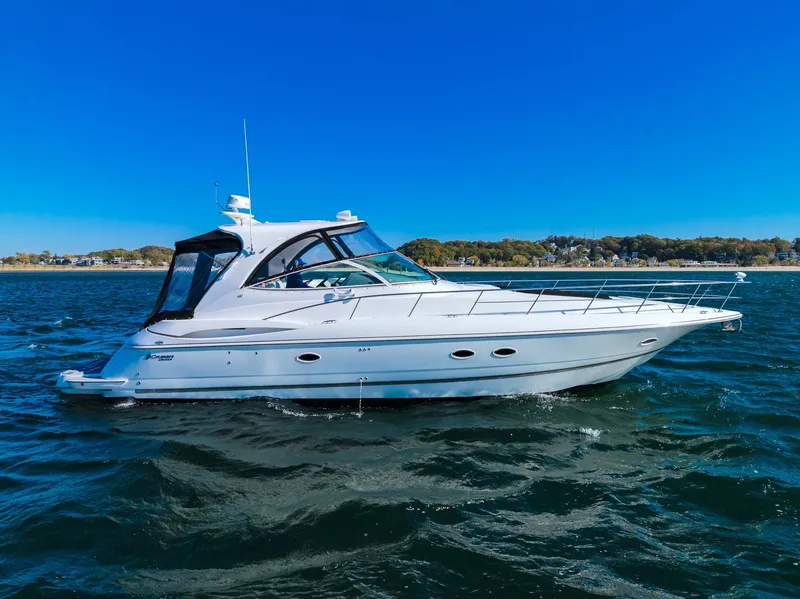 The Image of Cruisers Yachts 440 Express 2005 - 0