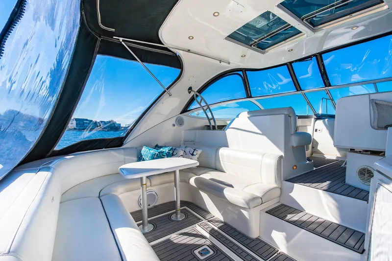 Slide: The Image of Cruisers Yachts 440 Express 2005 - 23