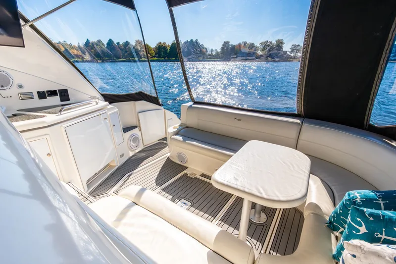 Slide: The Image of Cruisers Yachts 440 Express 2005 - 28