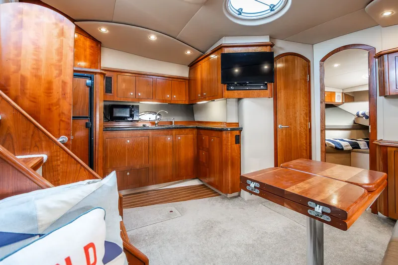 Slide: The Image of Cruisers Yachts 440 Express 2005 - 34