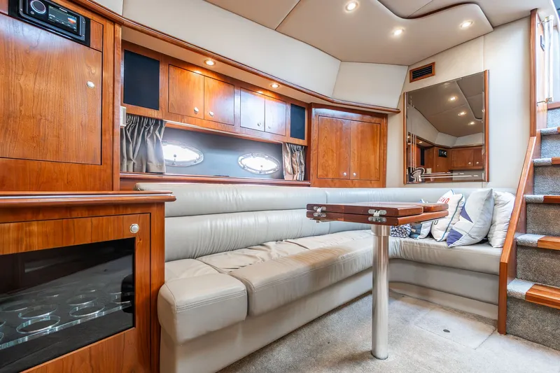 Slide: The Image of Cruisers Yachts 440 Express 2005 - 37