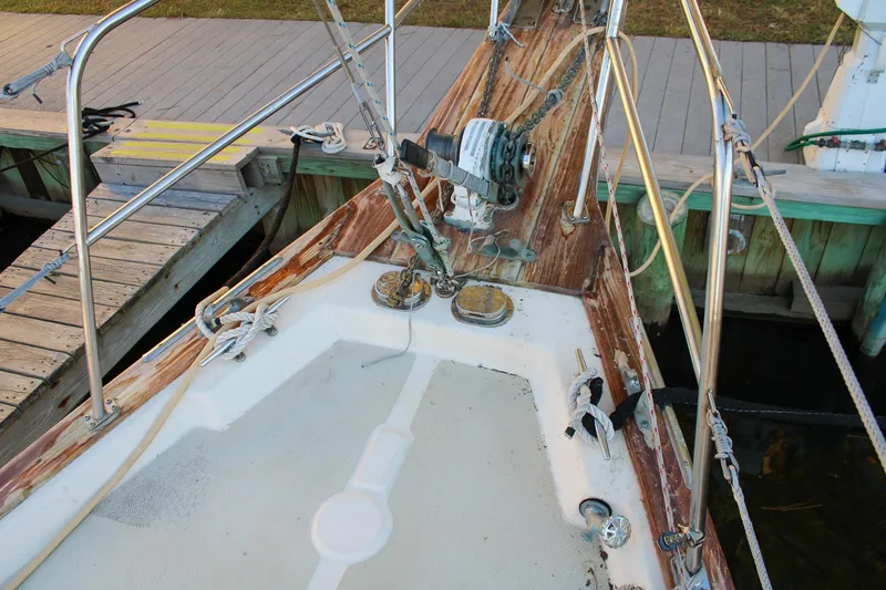 Slide: The Image of Island Packet 32 1990 - 10