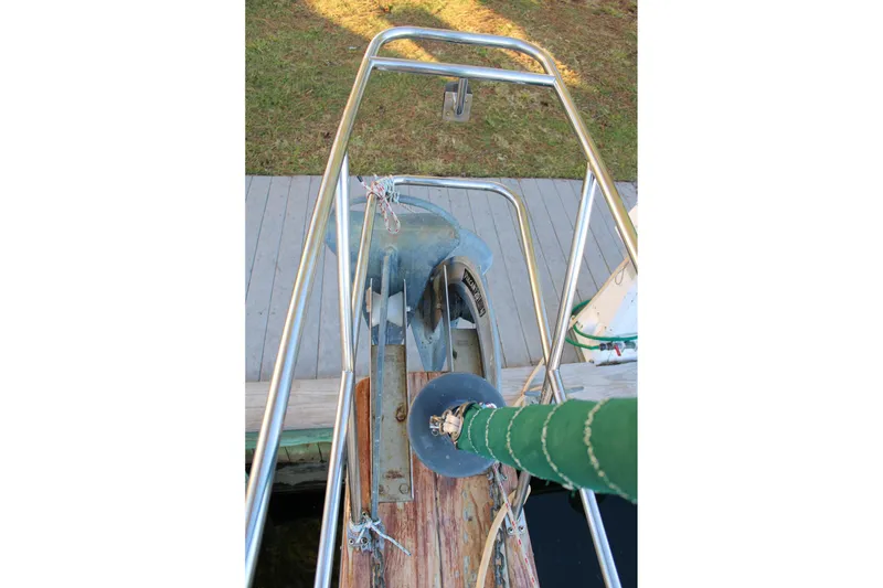 Slide: The Image of Island Packet 32 1990 - 11