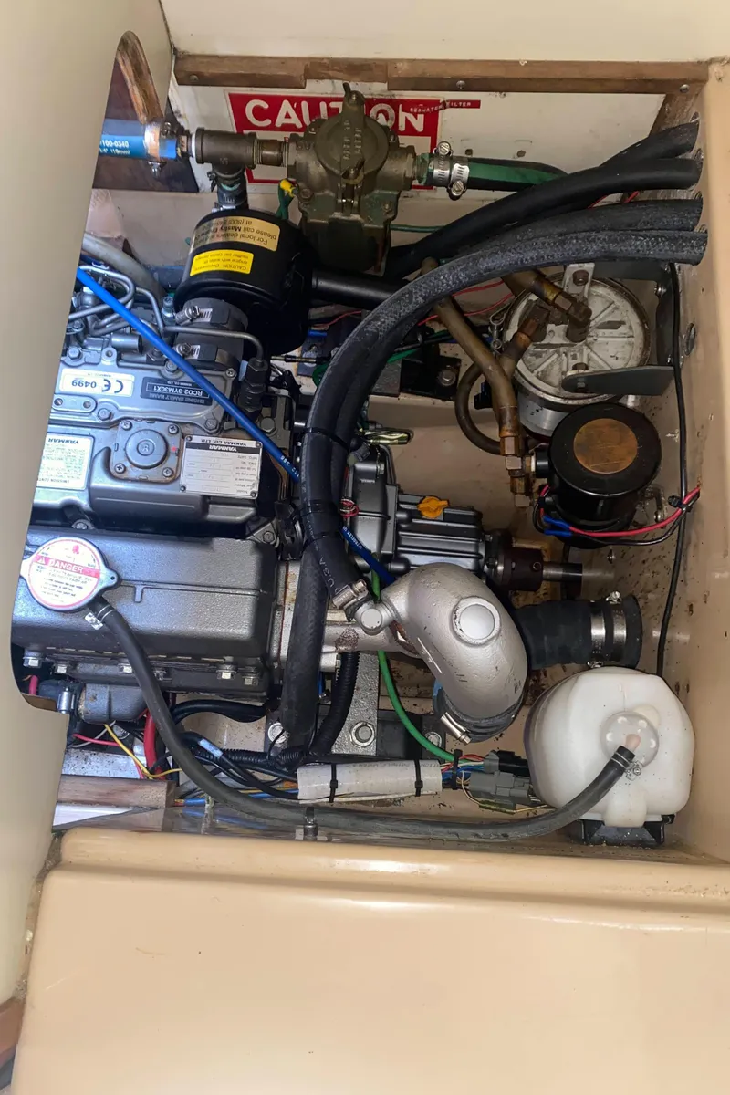 Slide: The Image of Island Packet 32 1990 - 56