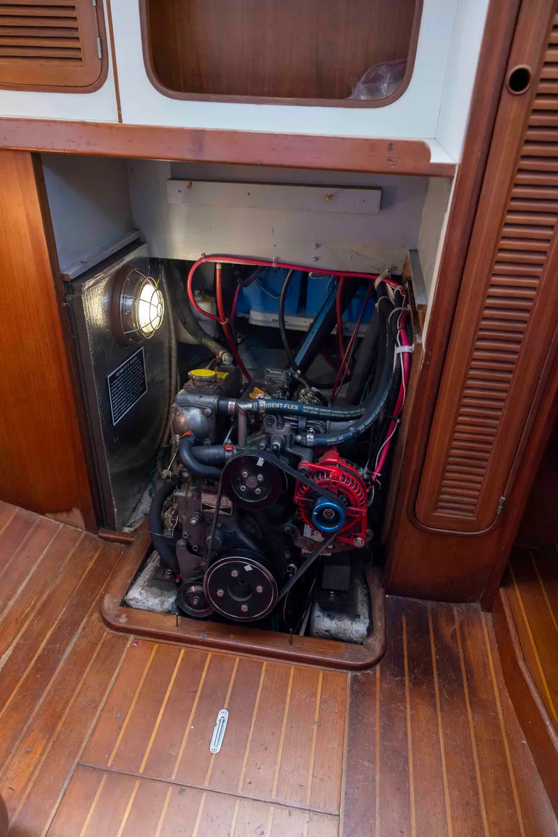 Slide: The Image of Mason 33 1987 - 100