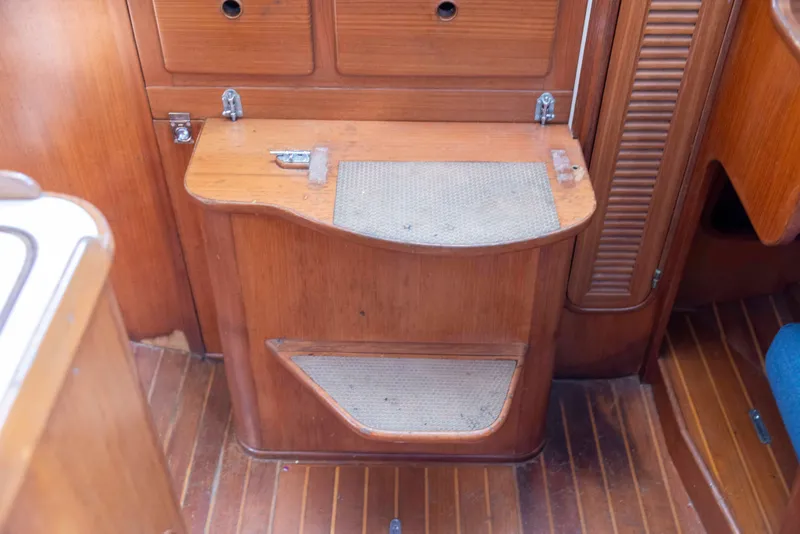 Slide: The Image of Mason 33 1987 - 111