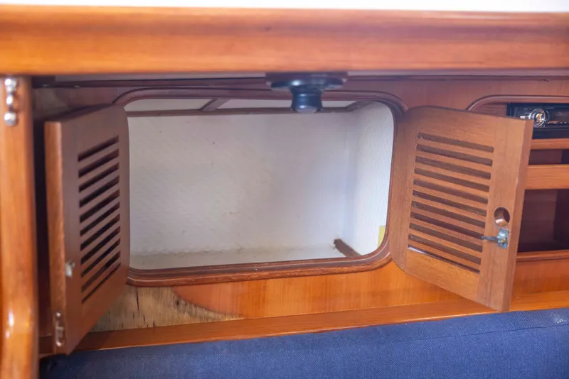 Slide: The Image of Mason 33 1987 - 46