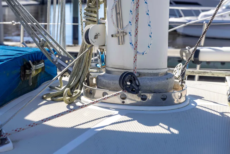 Slide: The Image of Mason 33 1987 - 5