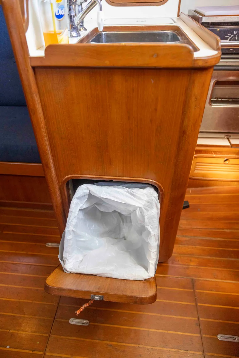 Slide: The Image of Mason 33 1987 - 50