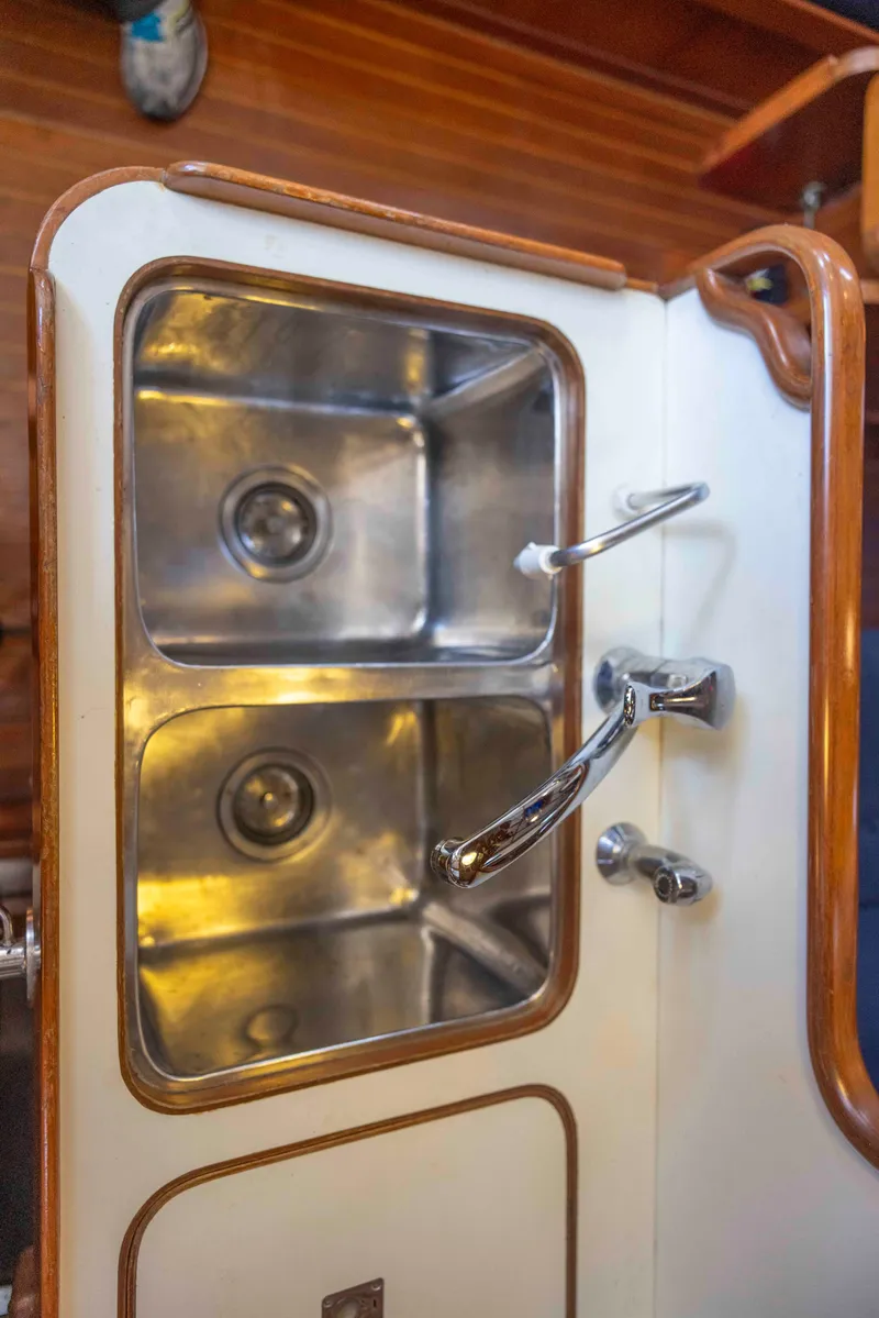 Slide: The Image of Mason 33 1987 - 54