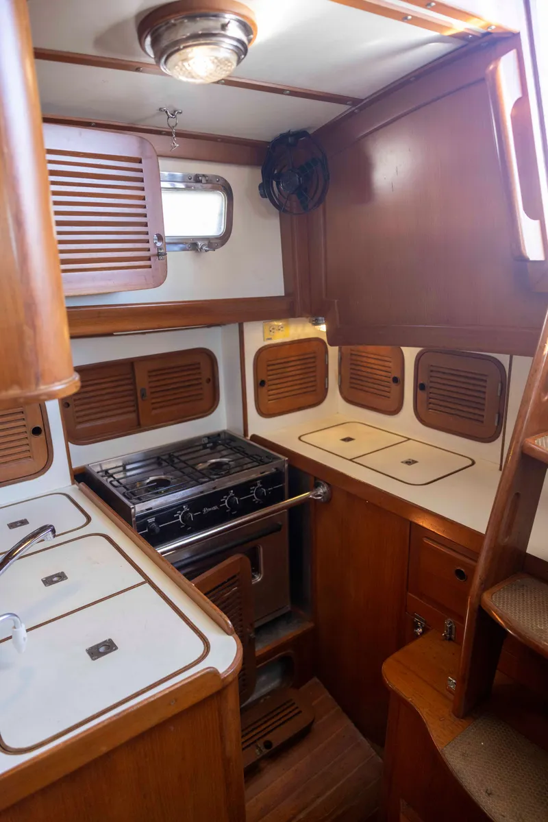 Slide: The Image of Mason 33 1987 - 83