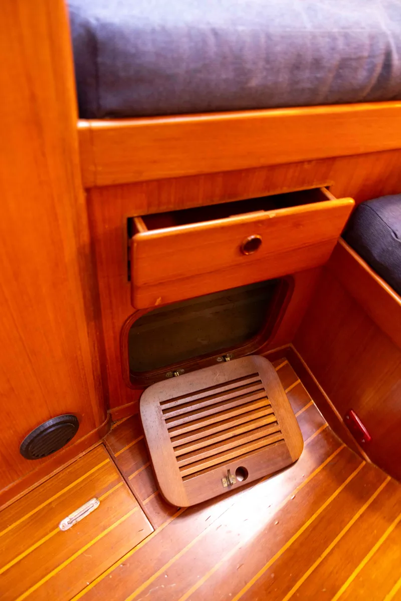 Slide: The Image of Mason 33 1987 - 92